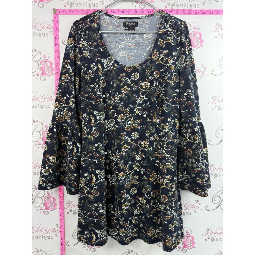 Papillon Blanc shirt or mini dress navy blue Black Floral Bell Sleeve Blouse